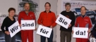 Hu3I0iwVSA___Team-mit-Plakaten